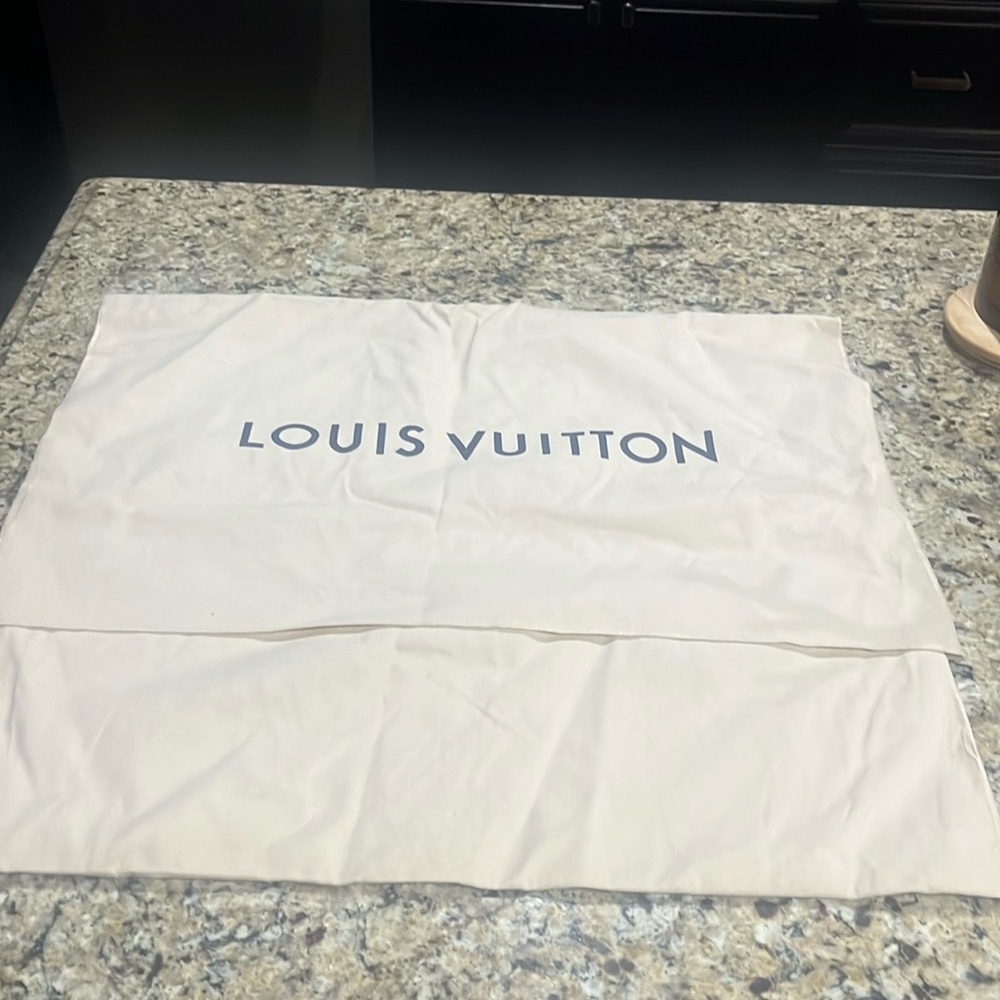 New Authentic large Louis Vuitton dust bag 24 x 22